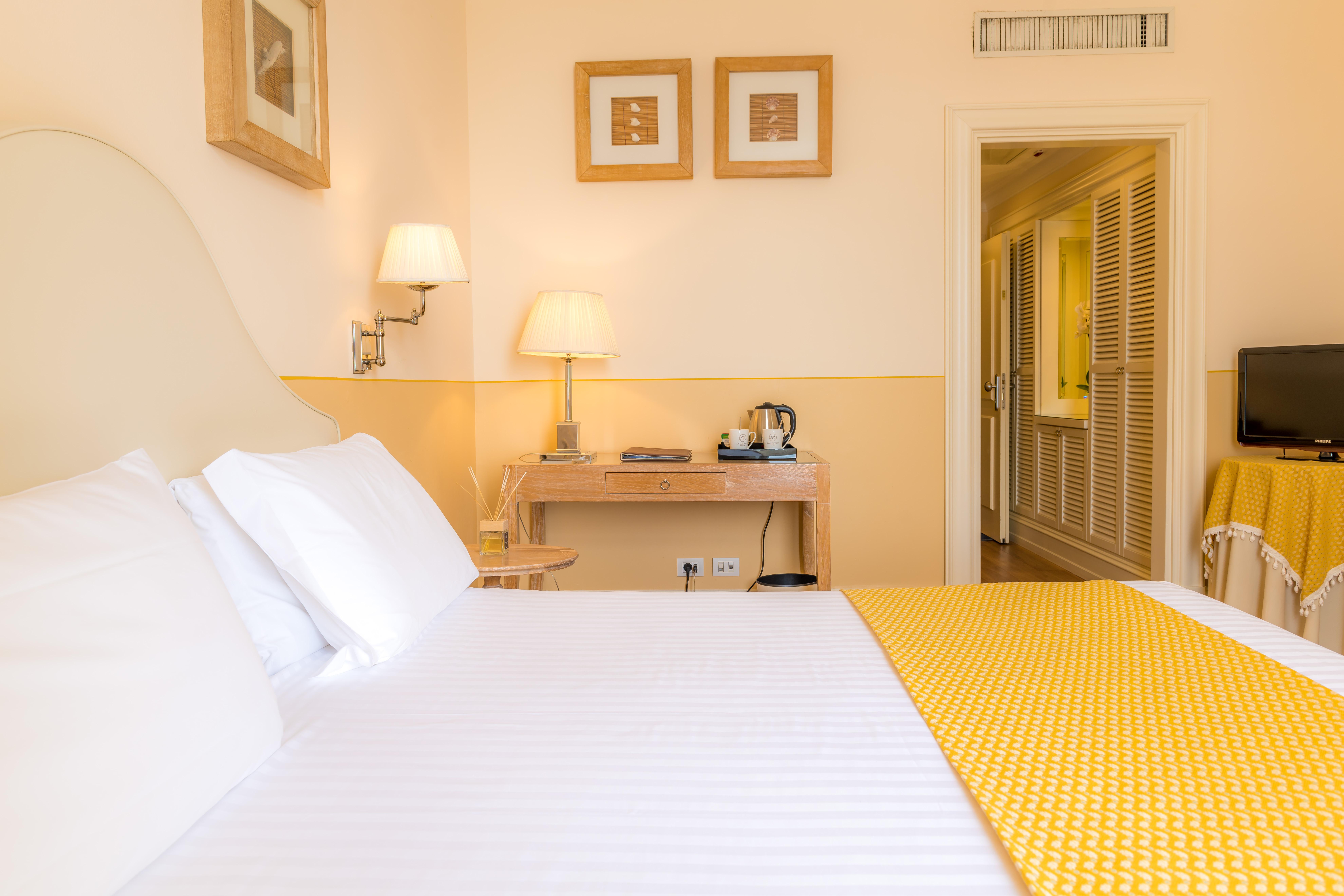 Grand Hotel Bristol Spa Resort, By R Collection Hotels Rapallo Luaran gambar A room at the hotel