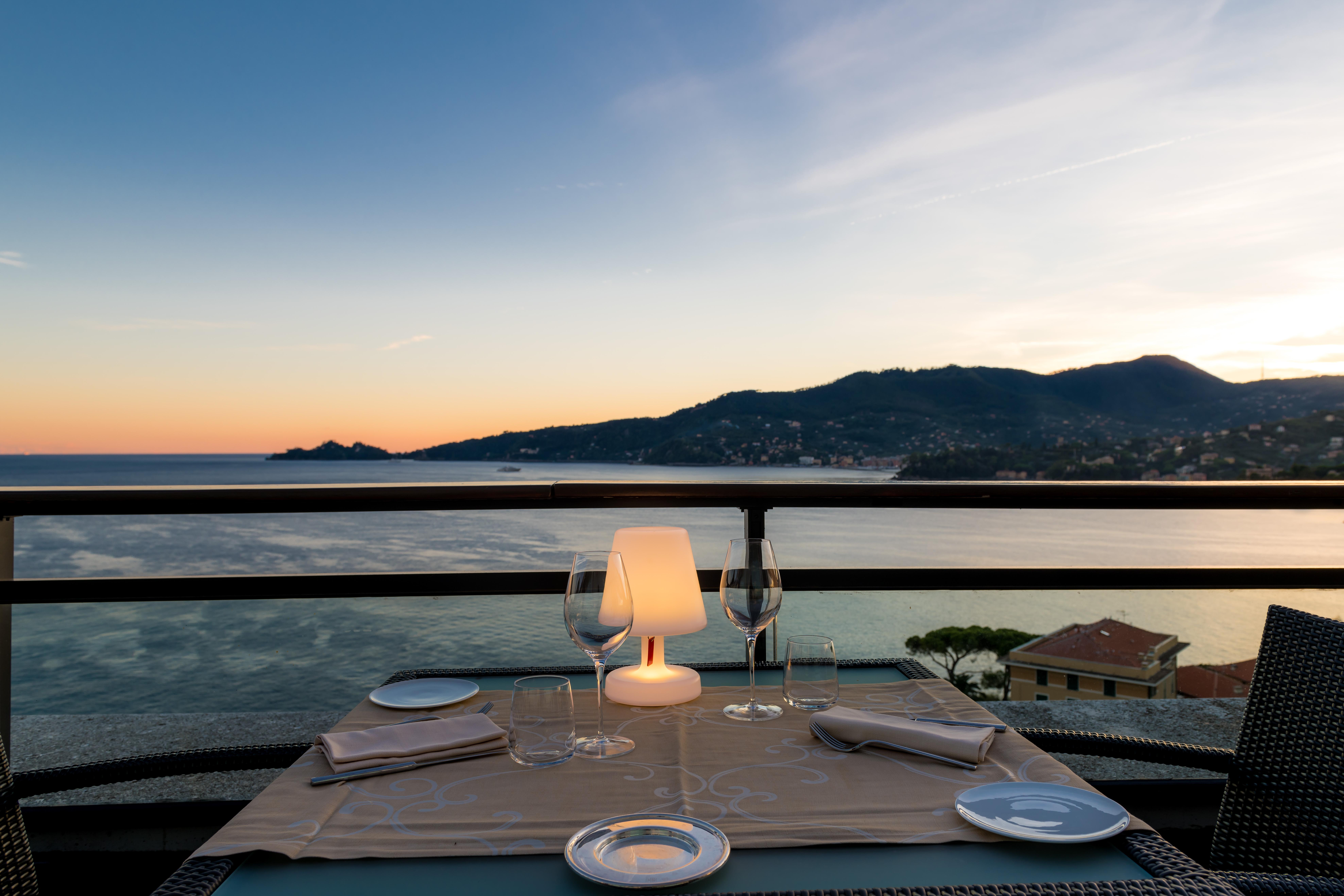 Grand Hotel Bristol Spa Resort, By R Collection Hotels Rapallo Luaran gambar View from the restaurant