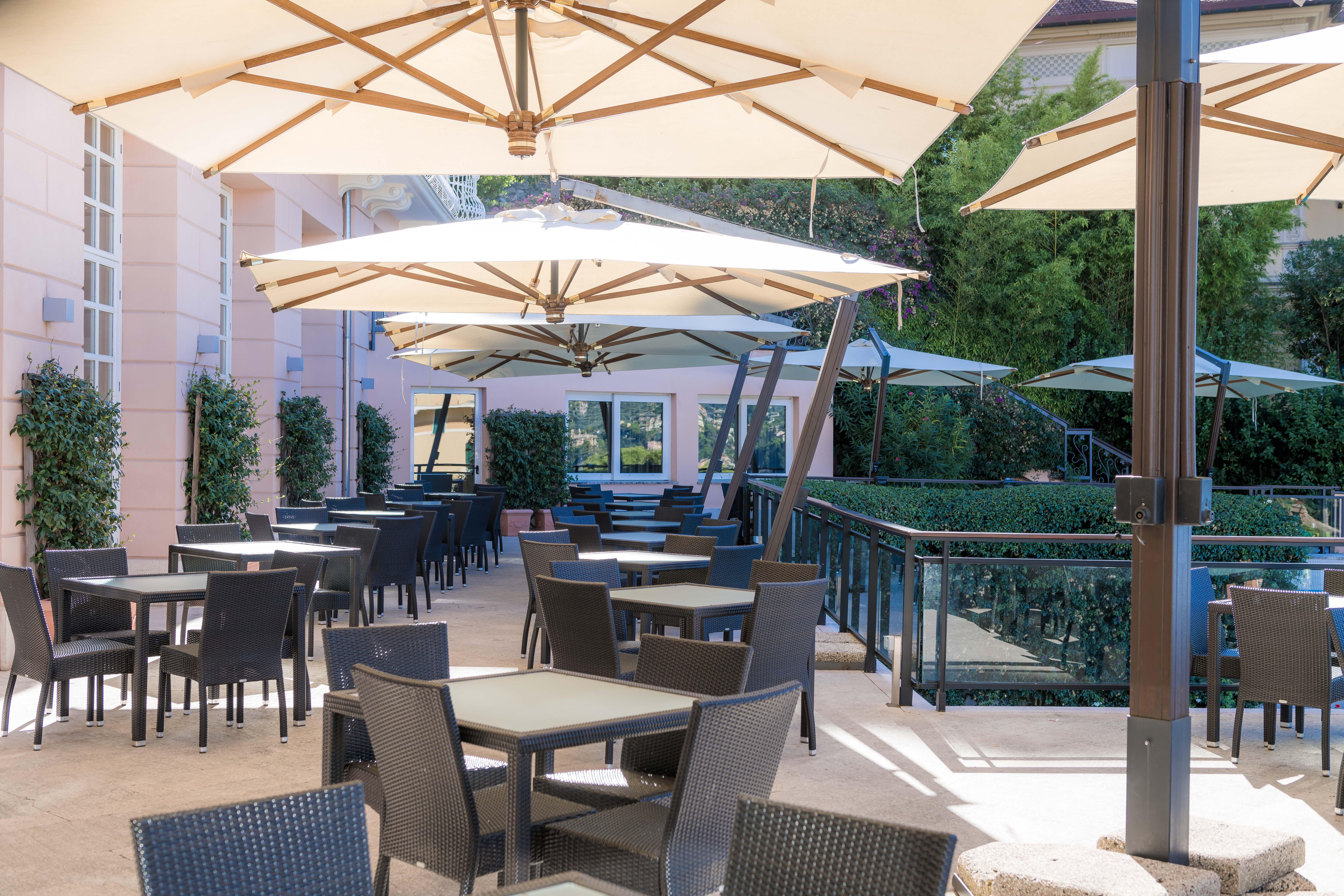 Grand Hotel Bristol Spa Resort, By R Collection Hotels Rapallo Luaran gambar The terrace of the restaurant
