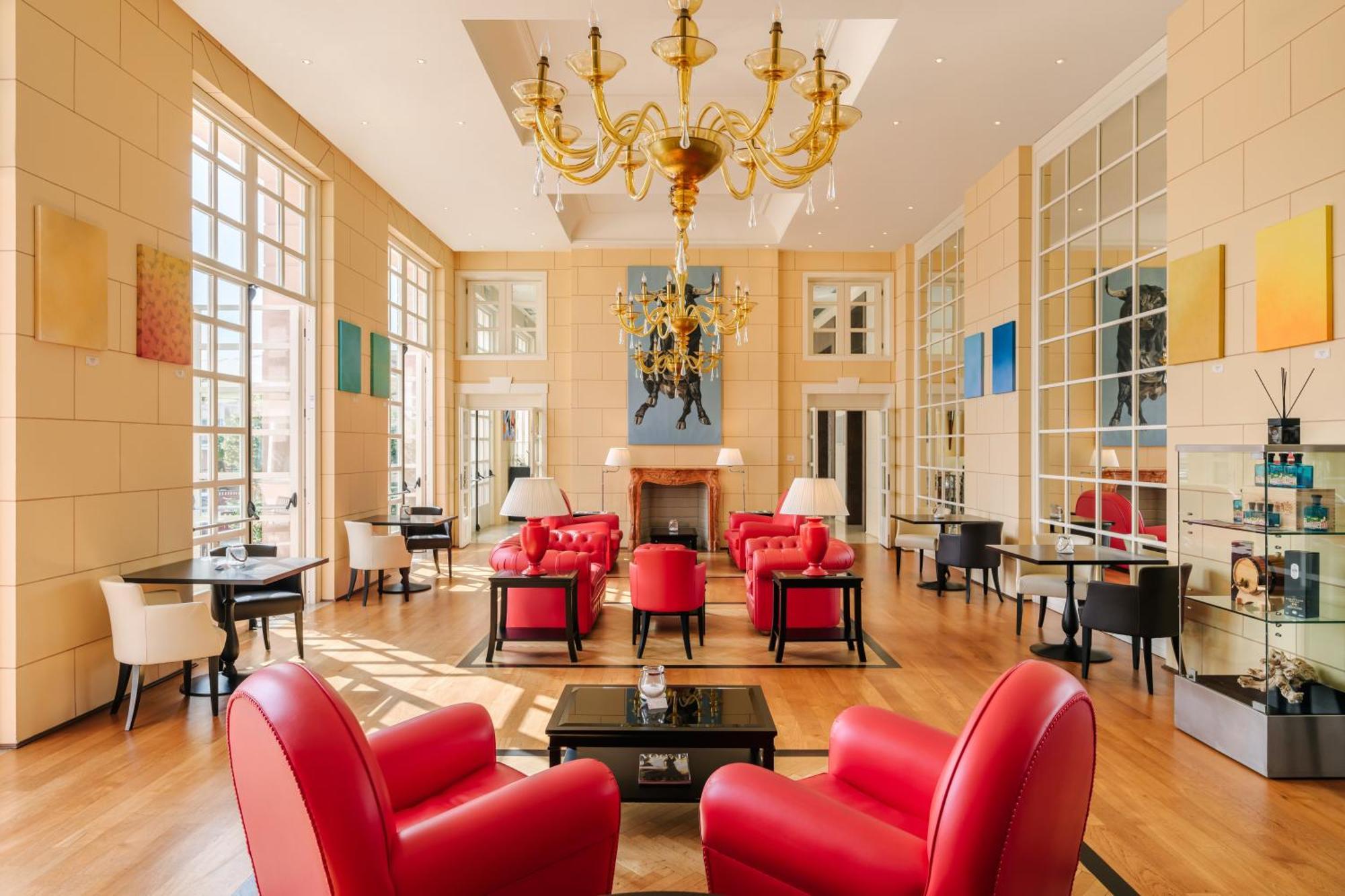 Grand Hotel Bristol Spa Resort, By R Collection Hotels Rapallo Luaran gambar The interior of the hotel