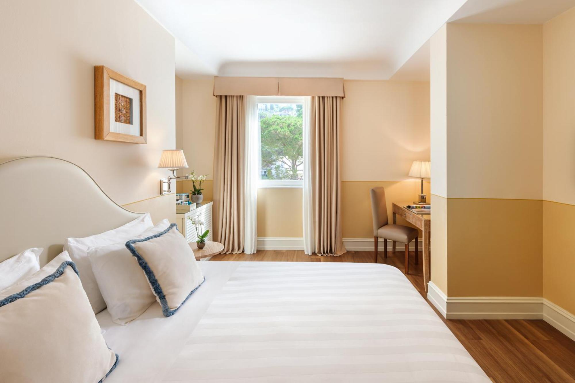 Grand Hotel Bristol Spa Resort, By R Collection Hotels Rapallo Luaran gambar A room at the hotel