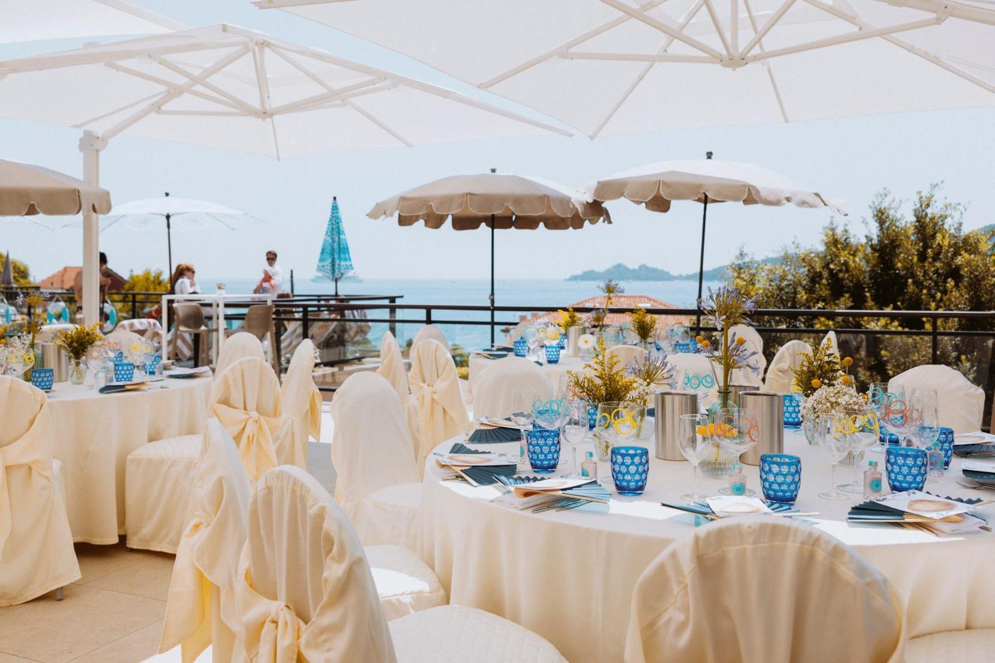 Grand Hotel Bristol Spa Resort, By R Collection Hotels Rapallo Luaran gambar The terrace of the festival