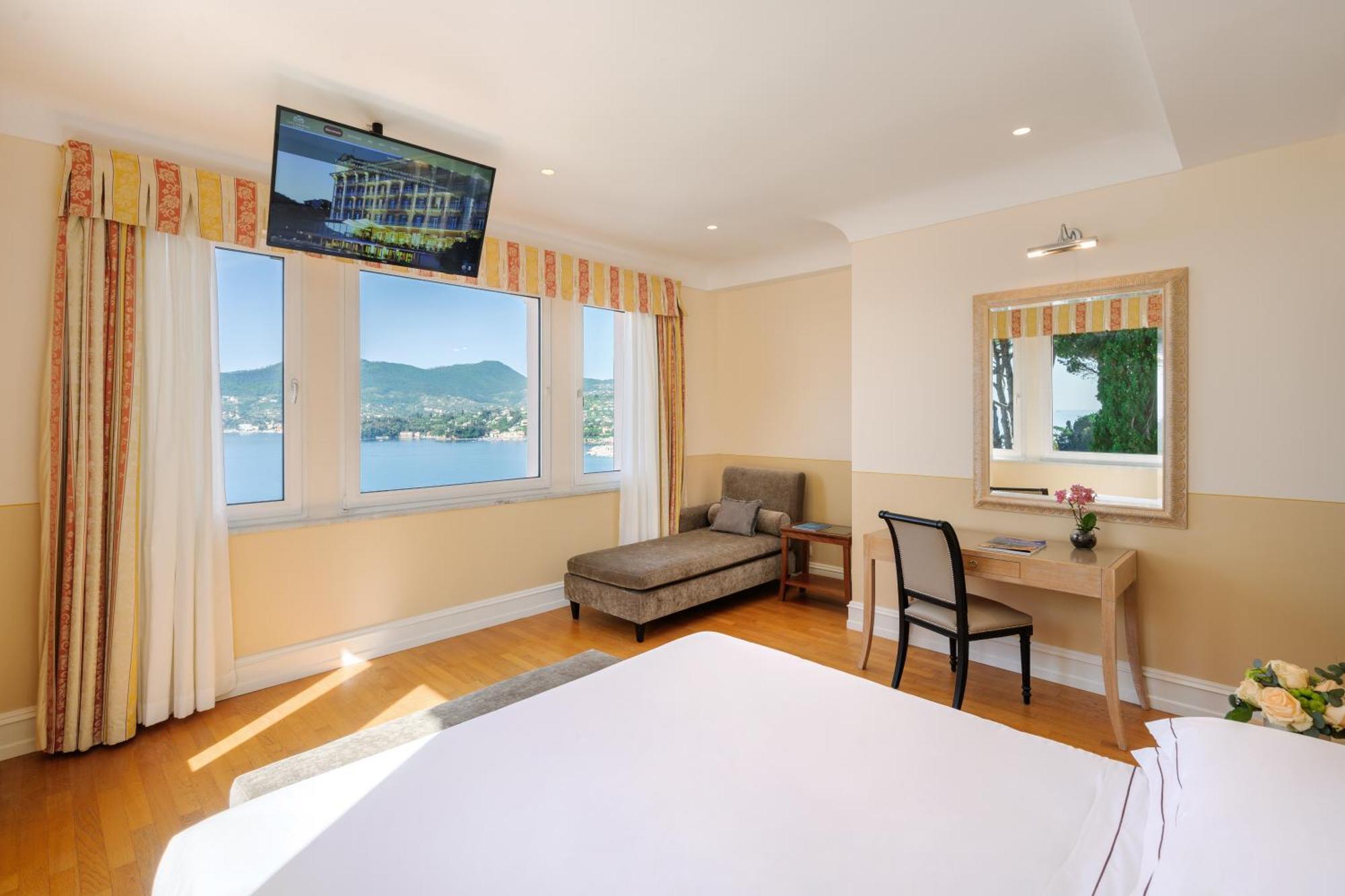 Grand Hotel Bristol Spa Resort, By R Collection Hotels Rapallo Luaran gambar A room at the hotel
